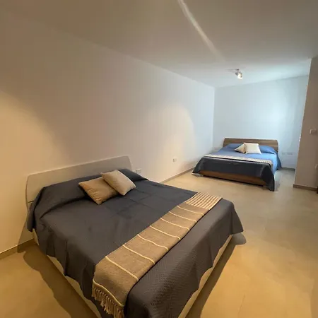 Marsascala Seaview 2 Bedroom マルサスカーラ